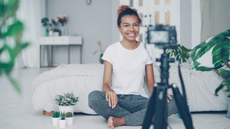 Content creator filming a TikTok video using ChatGPT prompts for scripts